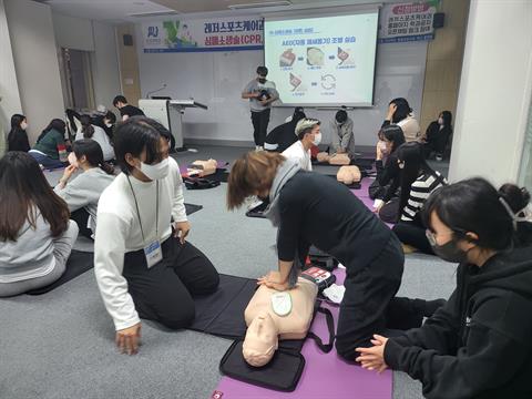 레스케재능나눔행사_심폐소생술 교육